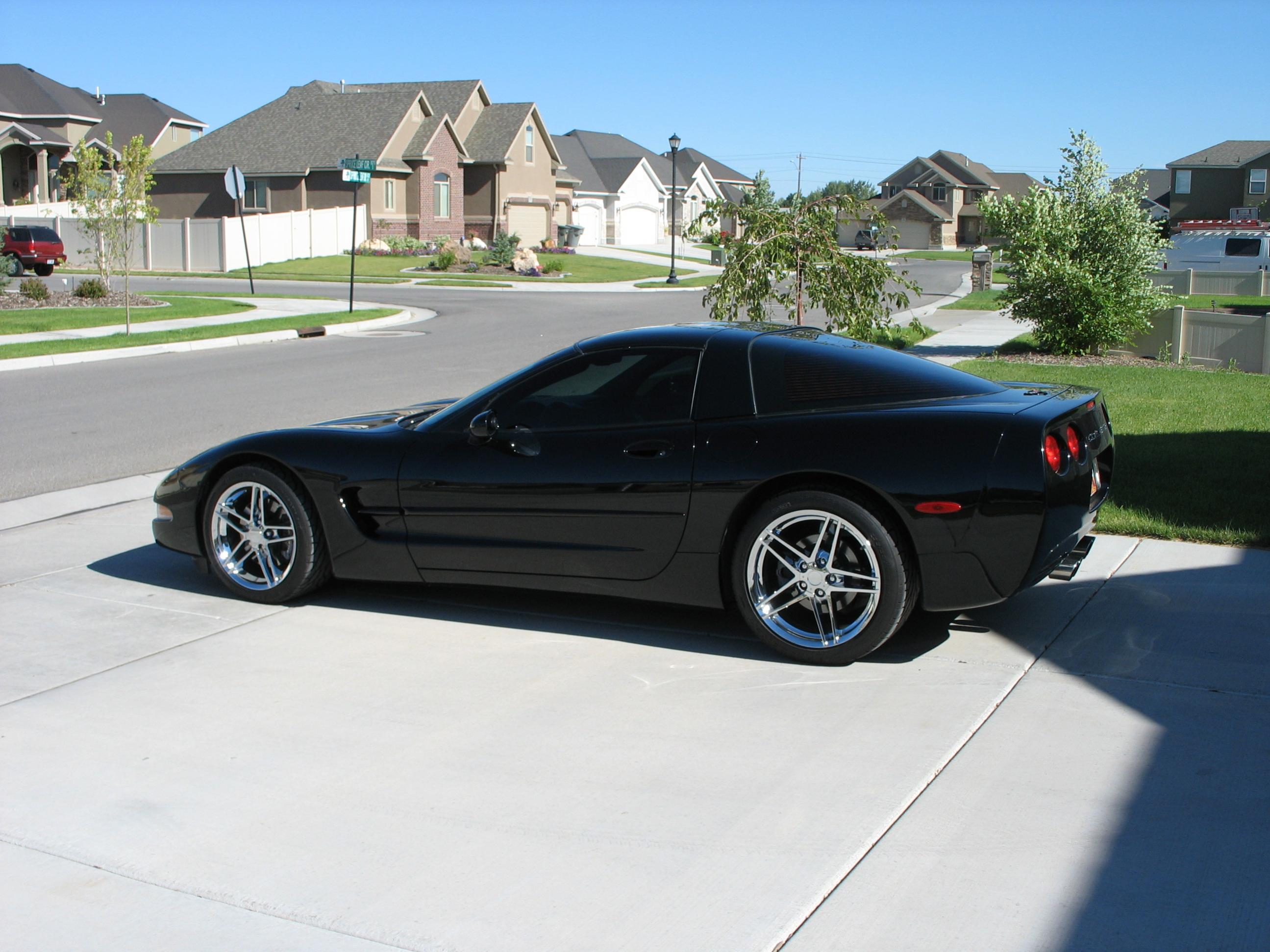 Black Corvette Pics