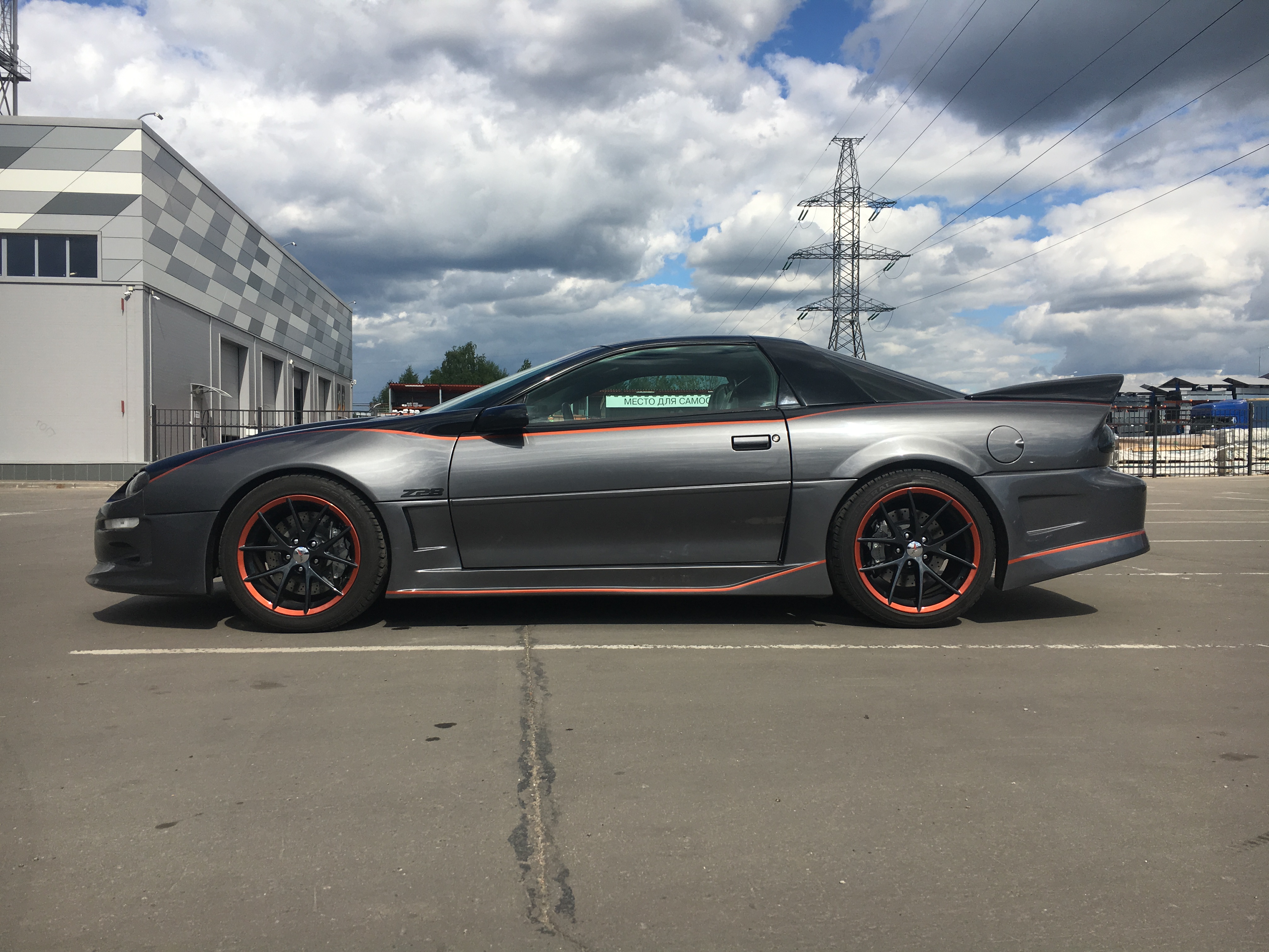 Camaro Z28 4g tuned all around, full custom! 