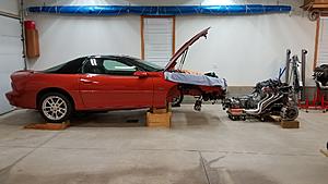 2001 SOM Camaro SS M6 Huron Speed V3 AC Retaining Turbo Build (long read &amp; pics)-pulling-engine-out-9.jpg