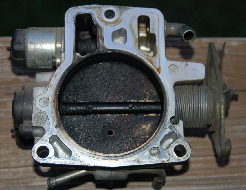 DIRTY throttle body?? Oil? - LS1TECH - Camaro and Firebird Forum Discussion