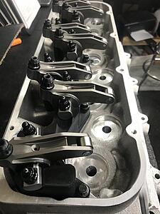 New: Edelbrock Splayed Valve Head-y2qelu5l.jpg