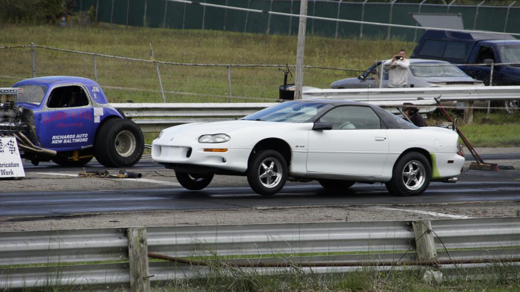 Name:  PosterPicsLapeerDragway9-14-14005.jpg
Views: 79
Size:  93.8 KB