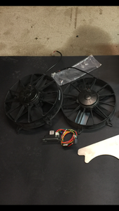 Sold Sold 2 New 11&quot; Spal Fans and Derale controller-img_5814.png