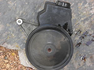 SOLD SOLD Power Steering Pump for LS1 Camaro, Firebird-011.jpg