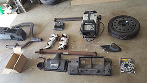 garage cleanout/ 243 heads, efilive, fast toys, stock parts-20171001_110638-1-.jpg