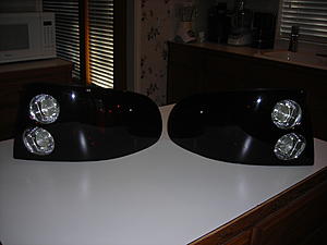 WTS: '04-'06 GTO Factory Tail Lights with Professional Tint-003.jpg