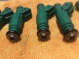 Used Bosch Green 50 Lb LS1 Injectors-img_2290.jpg