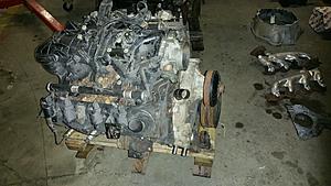 Complete ls3 pull out, ls3 heads. 5.3 long blocks, various oil pans and more-20171207_172200.jpg