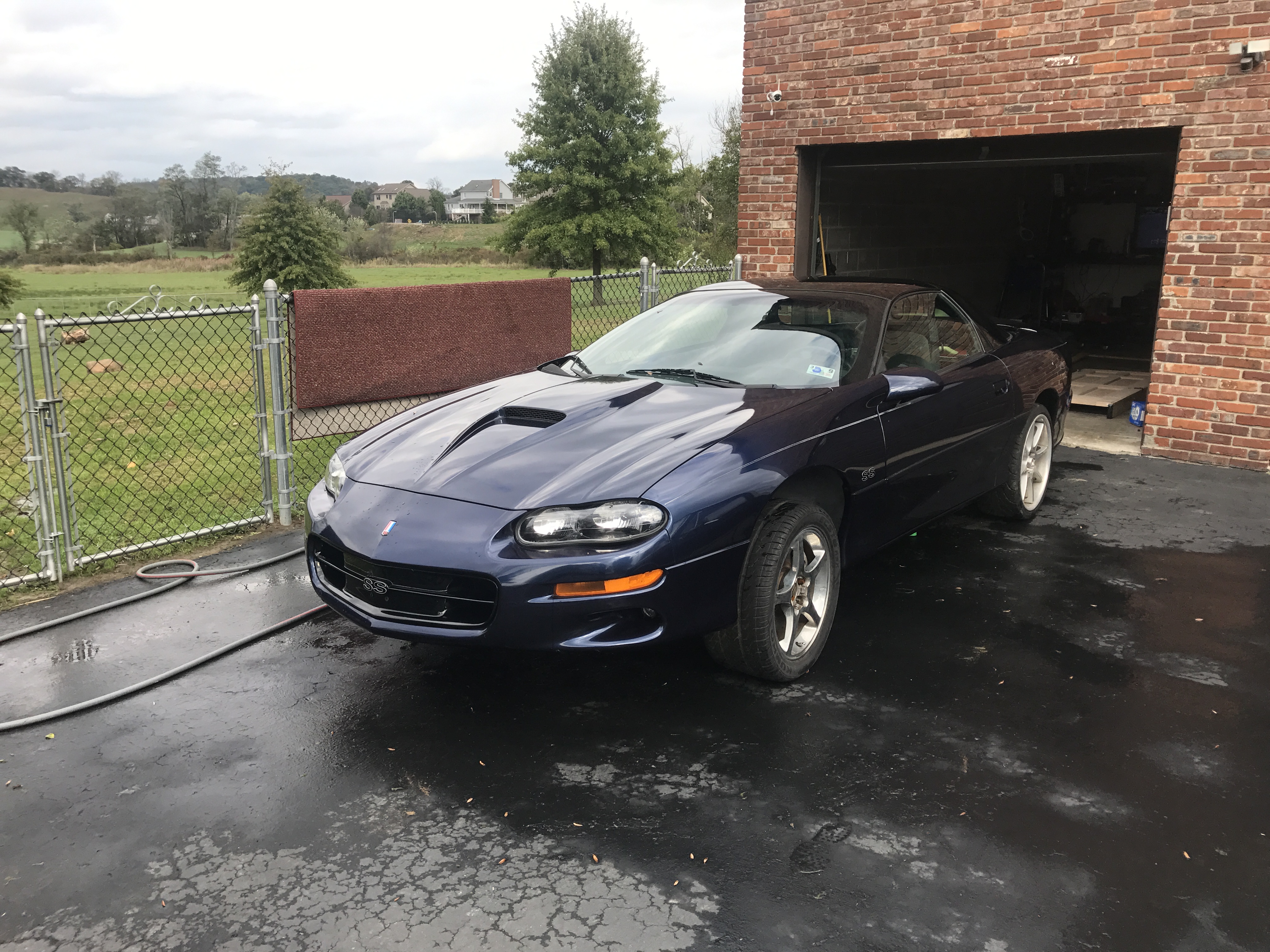 Parting out 2002 Camaro ss