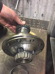 FORD 9&quot; / DETROIT LOCKER / 35 SPLINE / 187S160A with under 500 miles on it.-img_3205.jpg