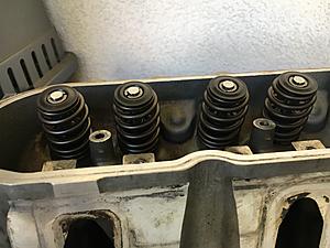 241 Heads With COMP 918 Beehive Valve Springs-img_8266.jpg