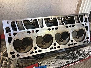 241 Heads With COMP 918 Beehive Valve Springs-img_8272.jpg