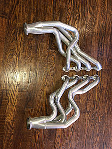 Edelbrock 65063 LS1 Retro Fit Headers 64-67 GM A Body-header1.jpg