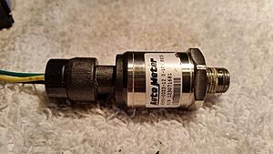 Bosch/FIC 72lb Injectors, Wiring Adapters, Fuel Pressure Gauge-fs5sdvz.jpg