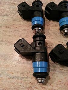 SOLD Siemens Deka Fuel Injectors 60lb EV1 Compact (shorty) LS3 LS7-wulmk2g.jpg