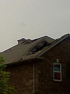 Lightning struck my neighbor's house last night-cd6dk.jpg