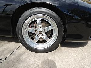 1999 Camaro Z28 hard top ford 9 inch WELDS-c17.jpg