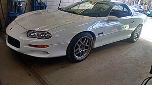 2000 Z28 coupe - 6 spd-8wdeffj.jpg