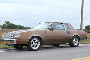 1985 Buick Regal 6.0L LQ4 Turbo-kju30is.jpg