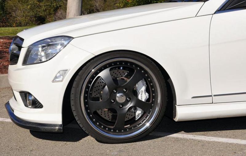 Name:  2009-mod-custom-mercedes-benz-c-class-brabus-brembo-gran-turismo-brake-custom-white-cal.jpg
Views: 2694
Size:  58.1 KB