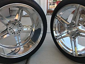 Chrome rims or gloss Black?-3050_3927_img_0353_1200x1920_1200x1920.jpg