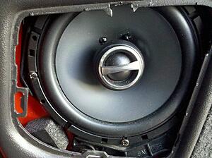 What type of speaker is this?-x4lkc.jpg