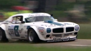 700 Horsepower Trans-Am Blazes Up Hill Climb