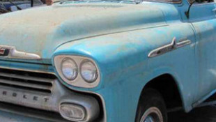 1958 Chevy Cameo Pickup With 1.3 Miles Sells for $140,000