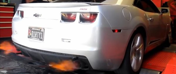 DYNO BLAST Twin Turbo Camaro Roars & Shoot Flames