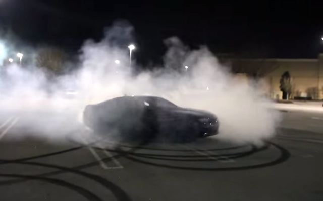 2015 Camaro Spins Donuts in the Parking Lot - LS1Tech.com