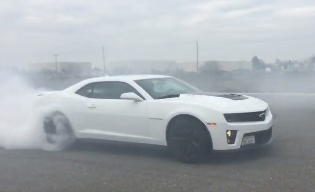 Watch a Camaro ZL1 Make the Donuts, Again