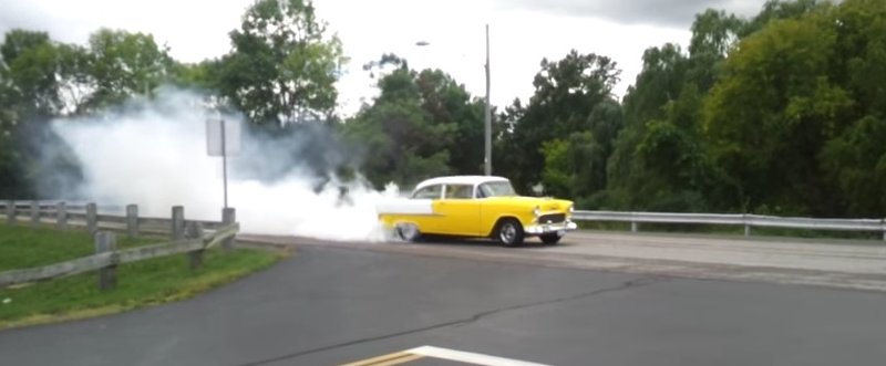 Burnout Friday: 1955 Chevy Shows How It’s Done
