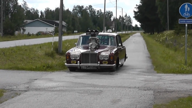 Notice Something Unusual About This Rolls-Royce?
