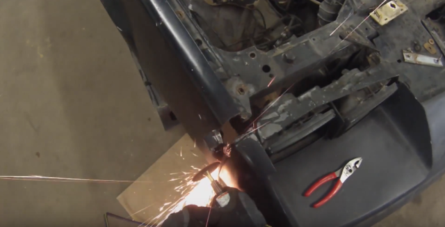 Video: How NOT to Remove a Fender, or Do Any Other Body Work
