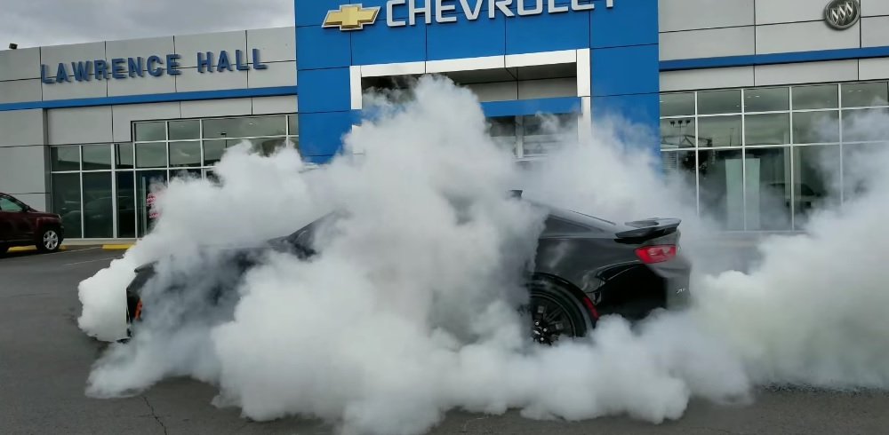 LS1tech.com 2017 Camaro ZL1 Dealership Burnout
