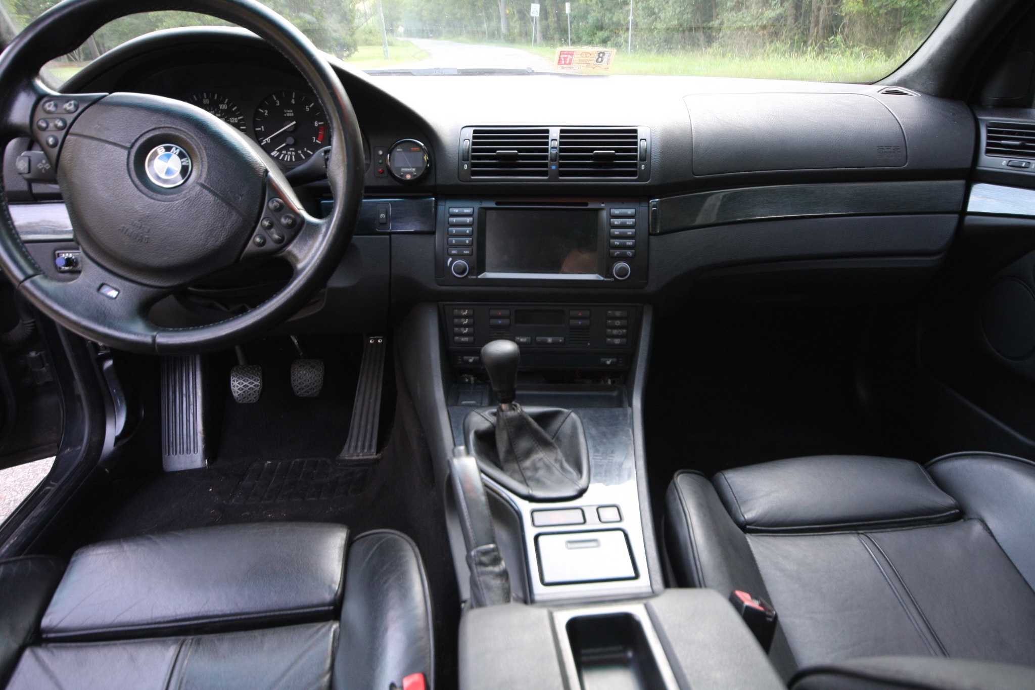 BMW 528i LS1 with an interior color swap.