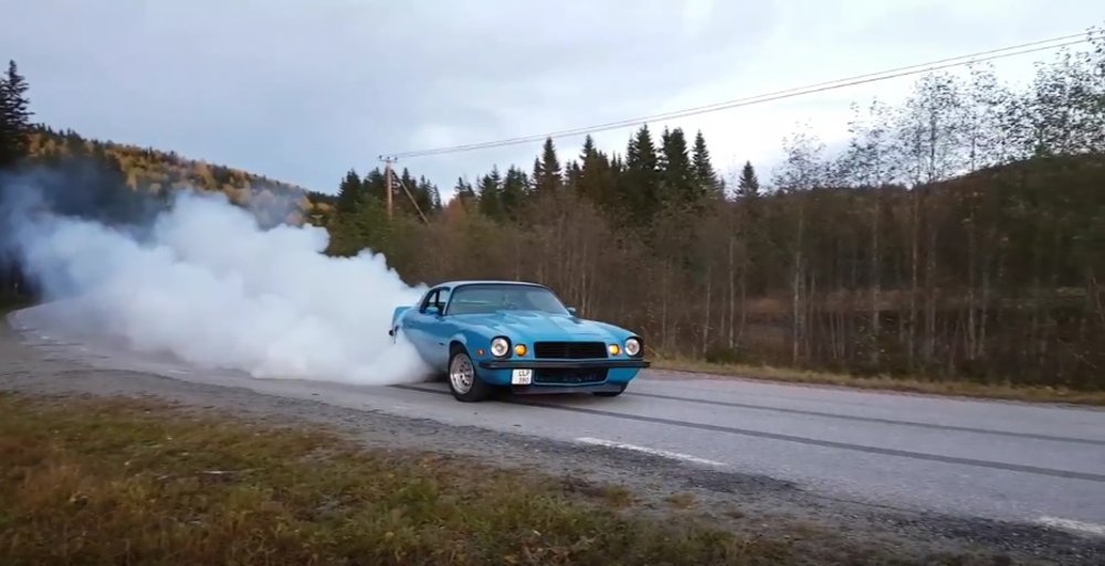 1975 Camaro Burnout in Sweden