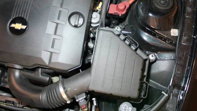 Camaro and Firebird: How to Replace Air Filter
