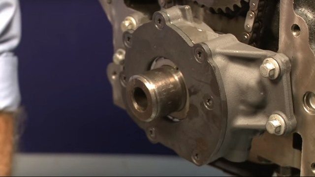 Camaro and Firebird: How to Replace Oil Pump