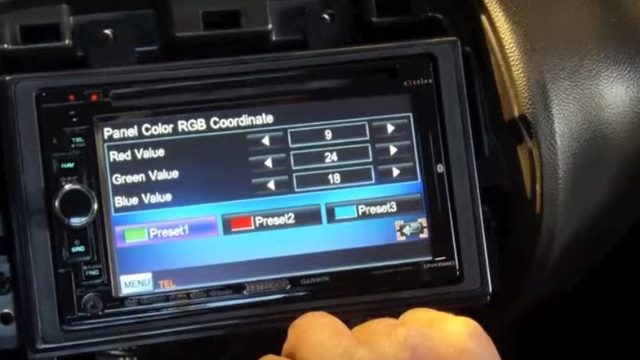 Chevrolet Camaro 2010-Present: How to Install XM Satellite Radio
