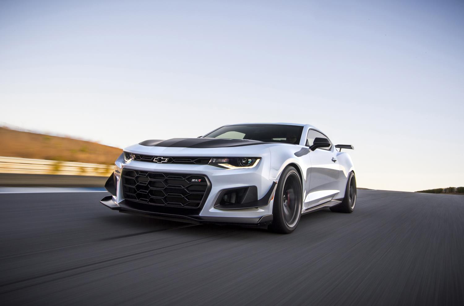 2019 Camaro ZL1 1LE Offers New 10-speed Automatic Transmission 