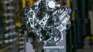 GM L8T 6.6-liter V8 Truck Engine Motor