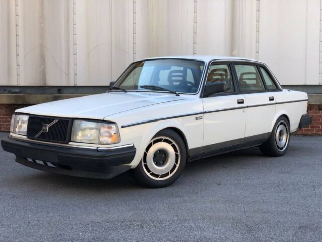 LM4-Swapped 1990 Volvo 240