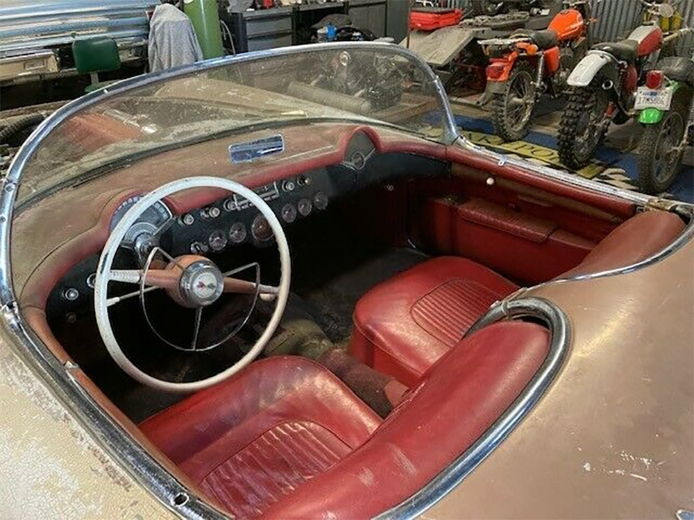 1954 Chevrolet Corvette on eBay, interior