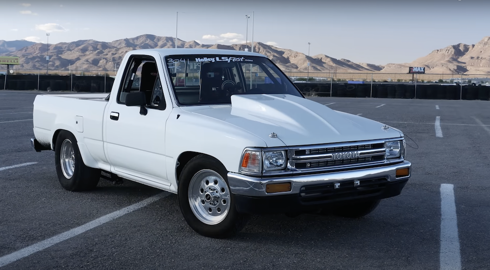LS-Swapped 1989 Toyota Hilux Pickup