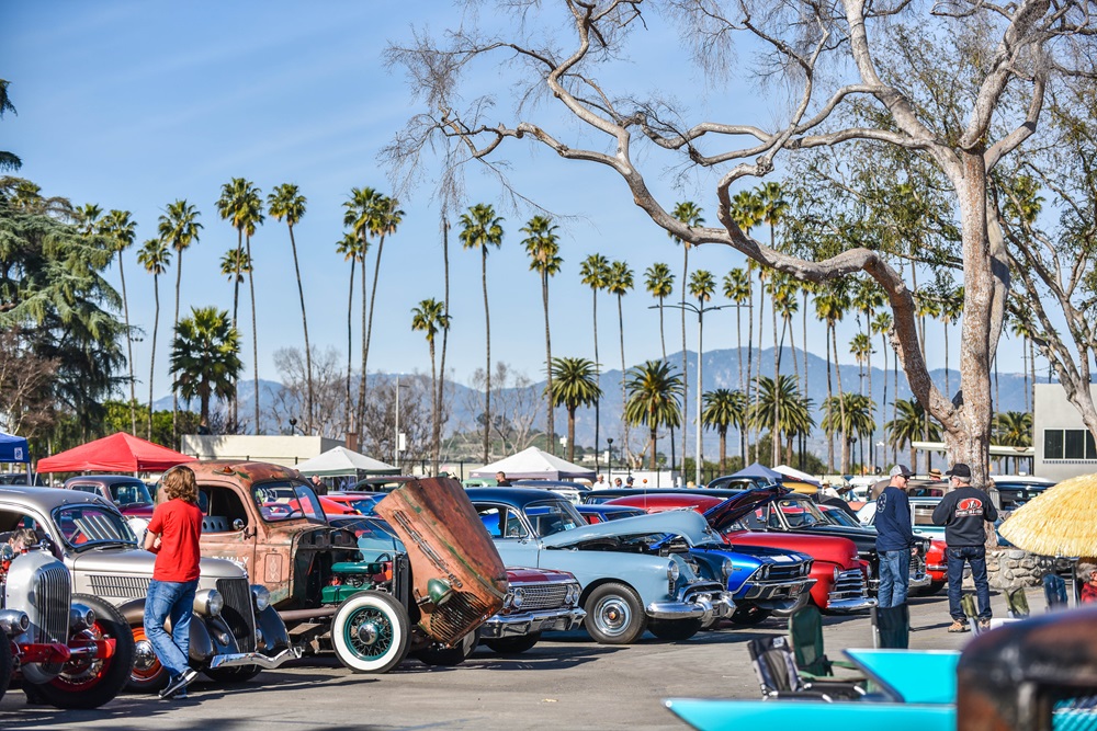 Grand National Roadster Show