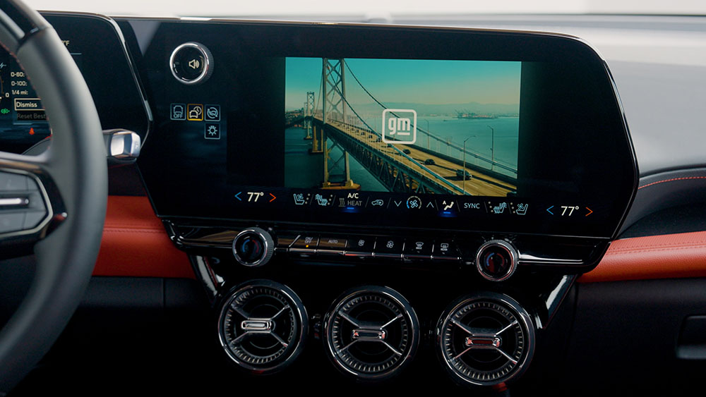 Chevrolet Blazer EV SS Media Display